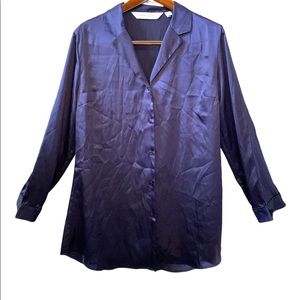 Victoria’s Secret silk/satin like Long sleeves Pajama top  size Medium